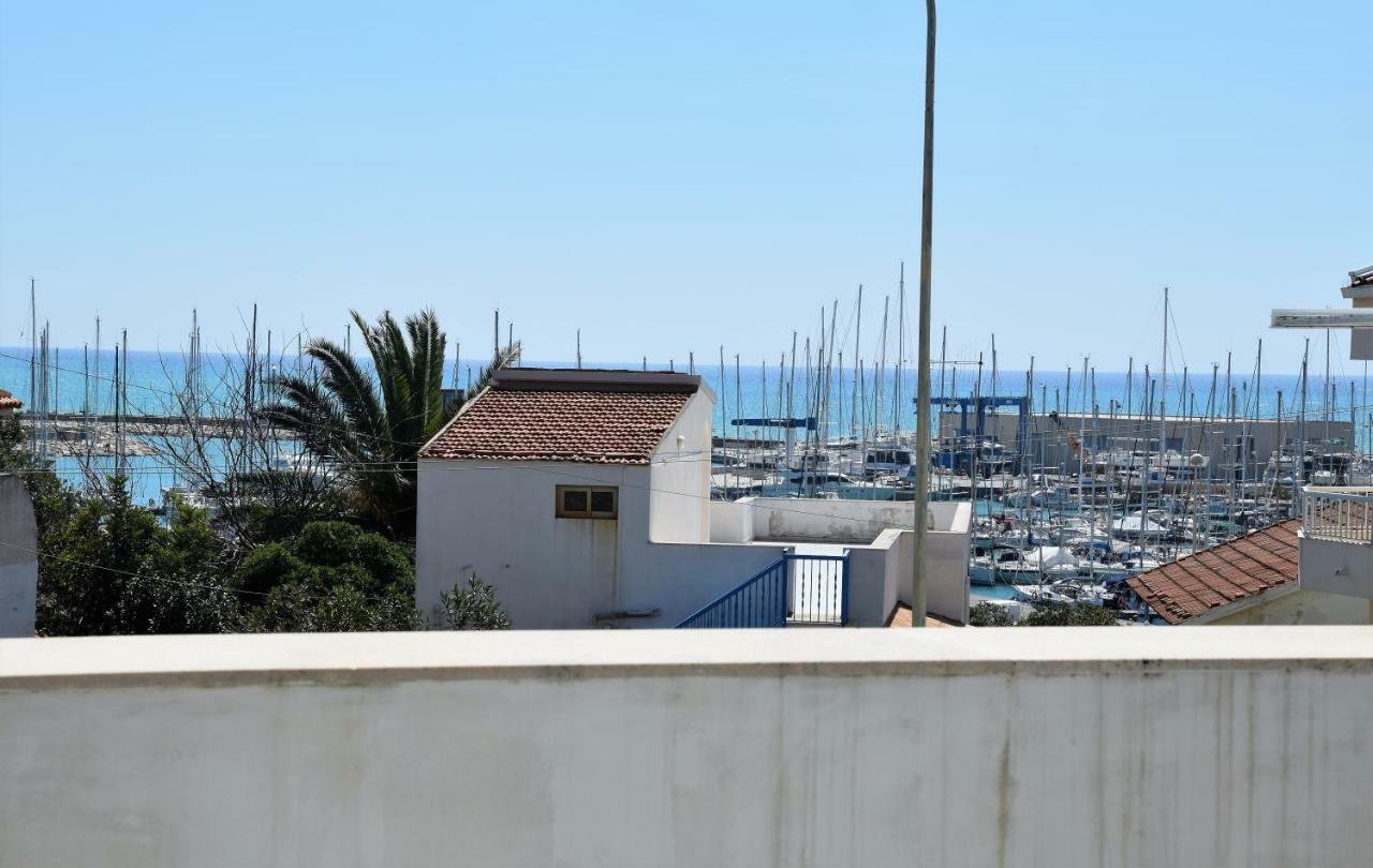 Delposto Marina Di Ragusa Prl Extérieur photo